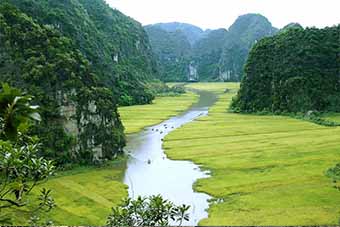 Tam Coc Valley